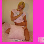 Play Pink Kitty Carly Moore Quiz free sex game now!
